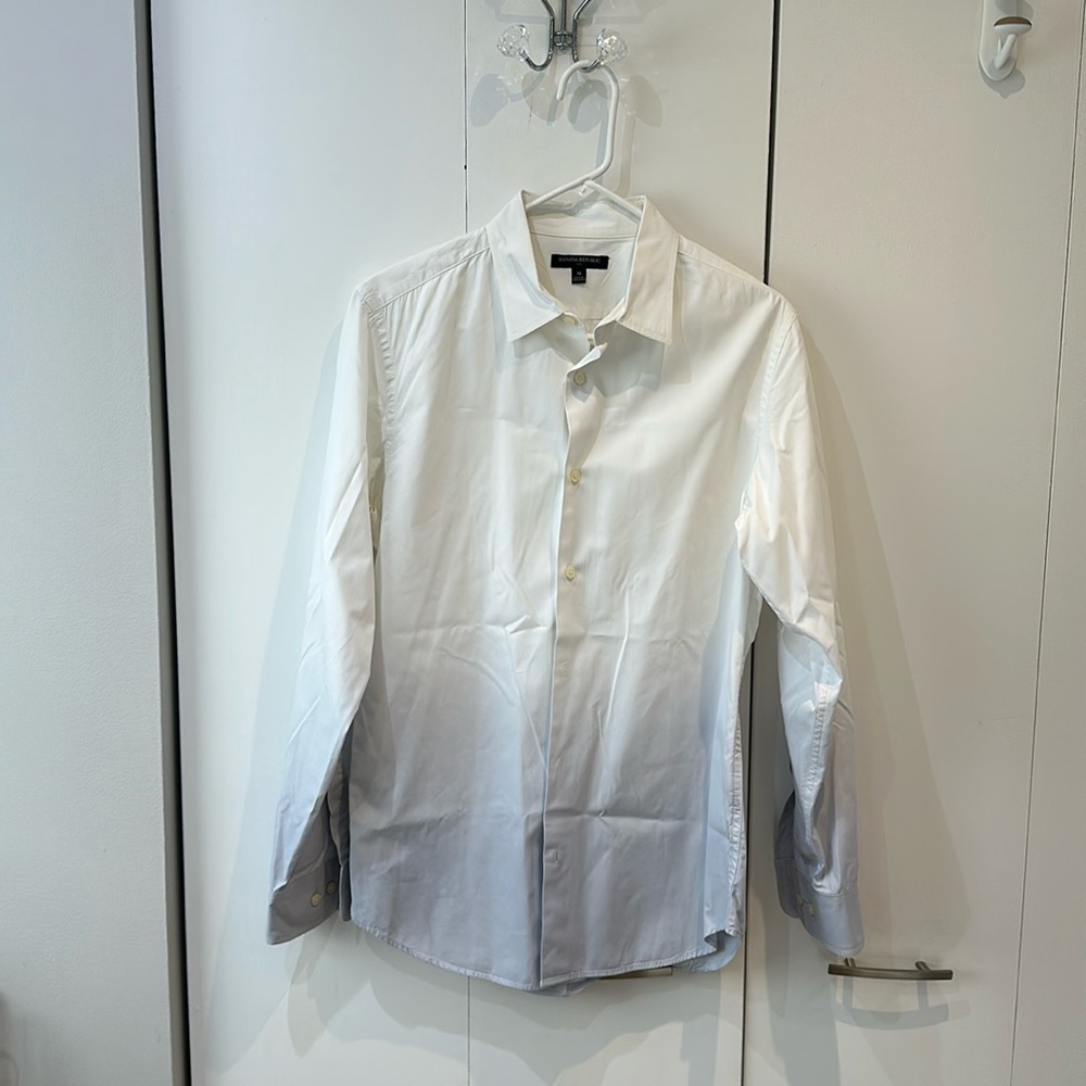 Banana republic bottom fade dress shirt